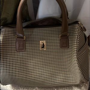 London Fog Carryall bag